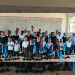 Progetto Kenya School Desk – Conoscenza che costruisce sogni  